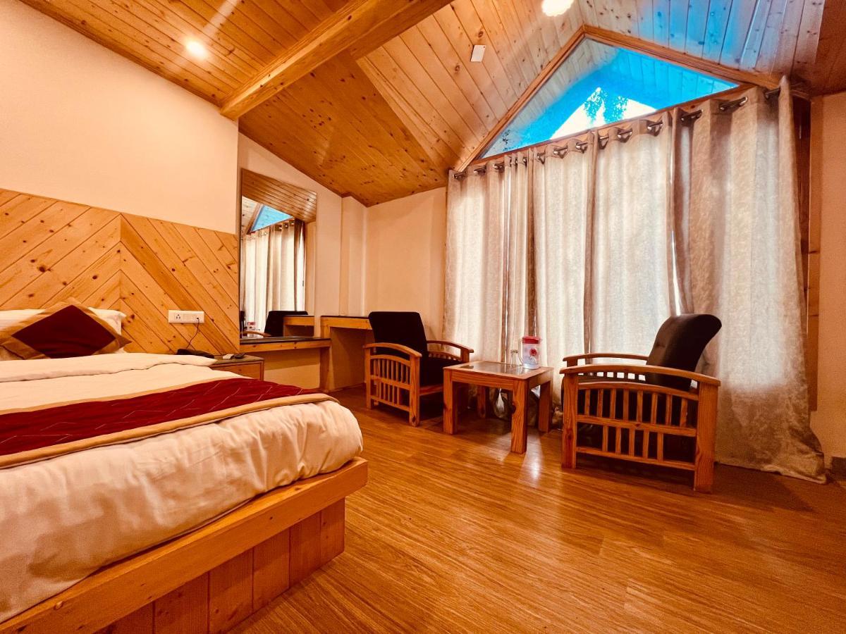 Hotel Lemoon Tree Manāli Exteriér fotografie